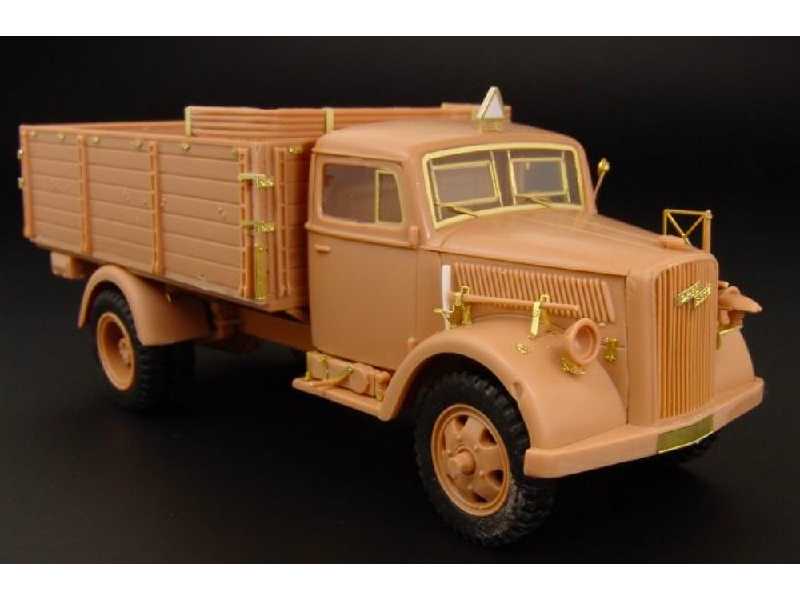 Kfz 305 Blitz - zdjęcie 1 Kfz 305 Blitz - zdjęcie 1