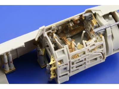  A6M2 Zero type 21 interior 1/32 - Tamiya - blaszki - zdjęcie 15