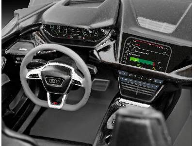 Audi RS e-tron GT easy-click-system - zdjęcie 5