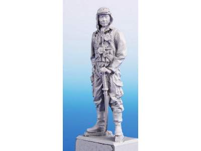 Japanese Zero Pilot Standing - zdjęcie 4