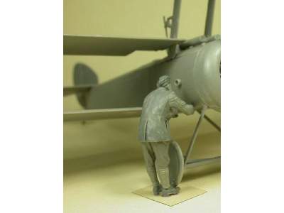 Rfc Air Mechanic Checking Aeroplane Wwi Figures - zdjęcie 1