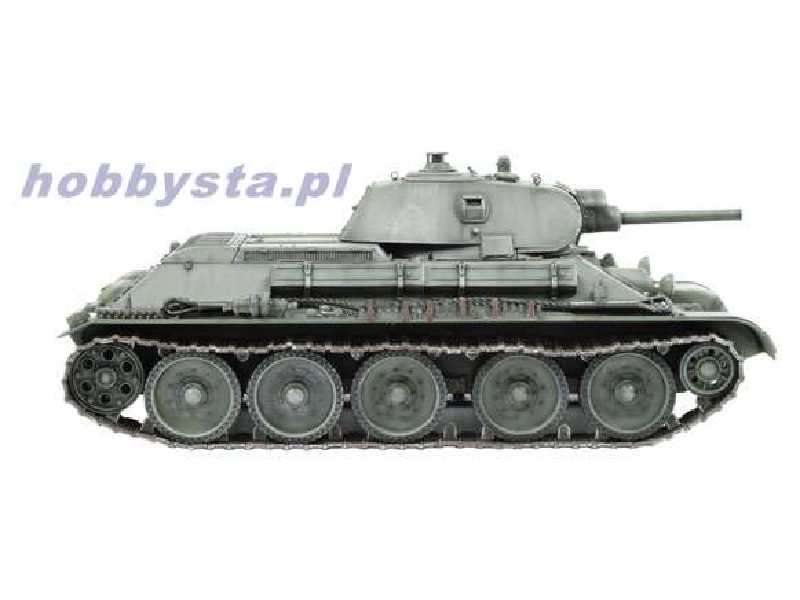 T-34/76 Mod. 1940 - zdjęcie 1 T-34/76 Mod. 1940 - zdjęcie 1