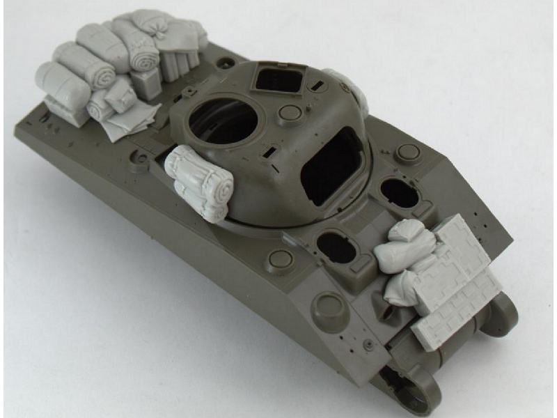 Stowage Set For M4 "sherman" (British Army) - zdjęcie 1 Stowage Set For M4 "sherman" (British Army) - zdjęcie 1