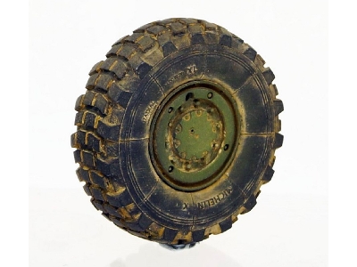 Sppz 2 "luchs" Road Wheels (Michelin X Pattern) - zdjęcie 1