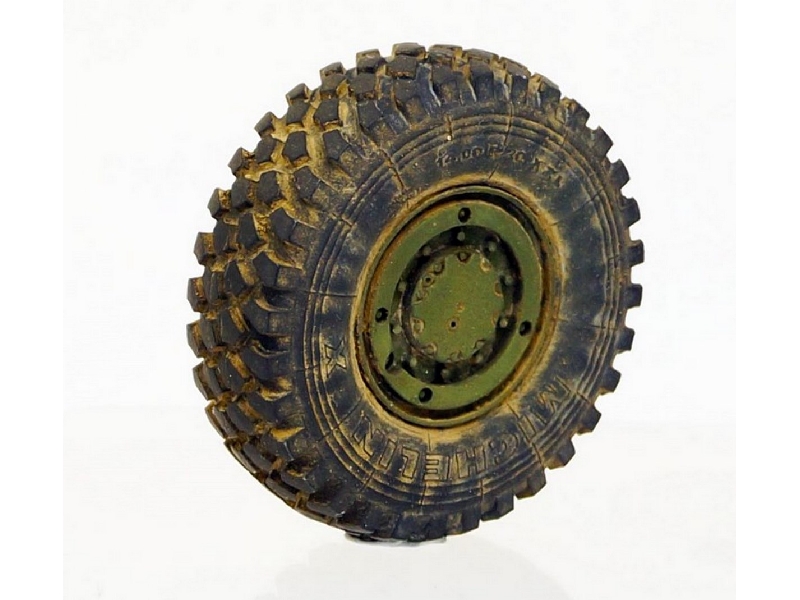 Sppz 2 "luchs" Road Wheels (Michelin Xzl Pattern) - zdjęcie 1 Sppz 2 "luchs" Road Wheels (Michelin Xzl Pattern) - zdjęcie 1