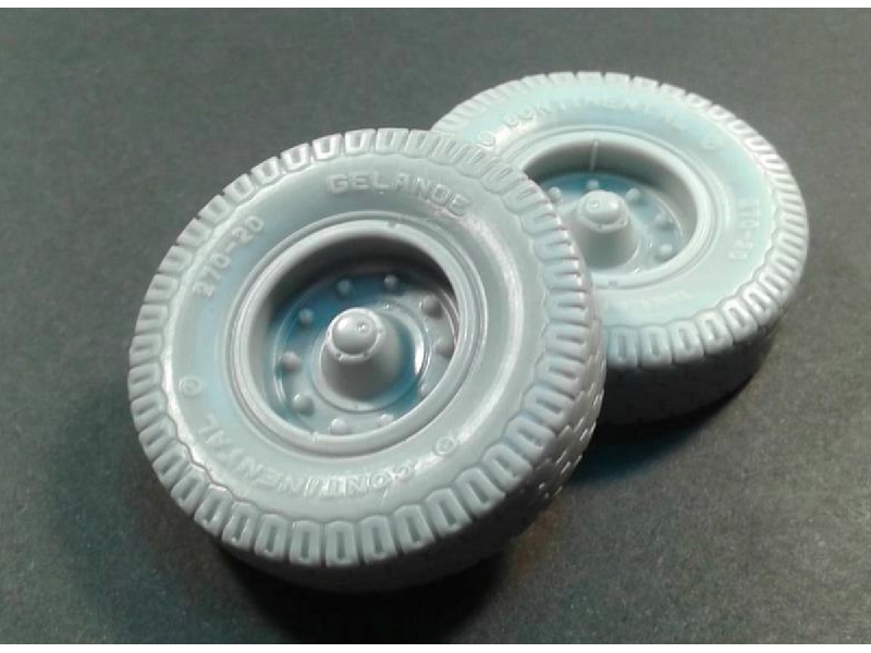 Sd.Kfz 9 Front Road Wheels (Continental No 2) - zdjęcie 1 Sd.Kfz 9 Front Road Wheels (Continental No 2) - zdjęcie 1