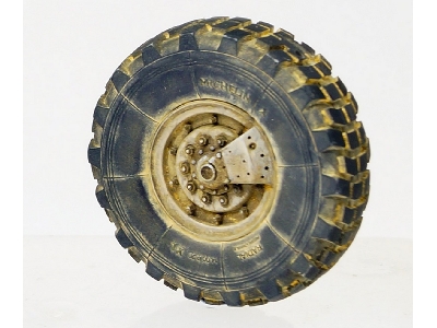M923 "big Foot" Road Wheels (Michelin X Pattern) - zdjęcie 2