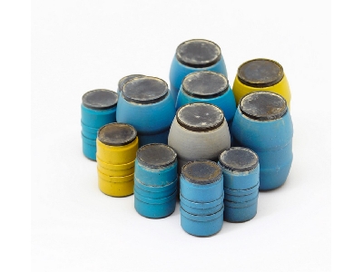 Modern Plastic Barrels (200&50l) - zdjęcie 1