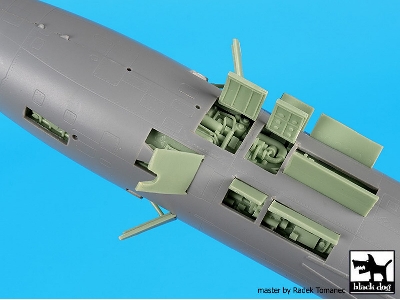 Su 17/22 Engine + Spine For Hobby Boss - zdjęcie 3