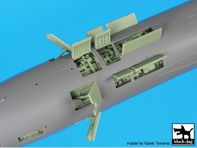 Su 17/22 Engine + Spine For Hobby Boss - zdjęcie 6