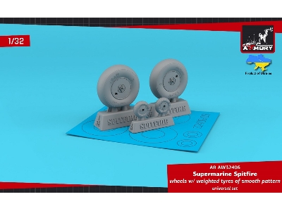 Supermarine Spitfire Wheels W/ Weighted Tyres Of Smooth Pattern & Covered Hubs - zdjęcie 1