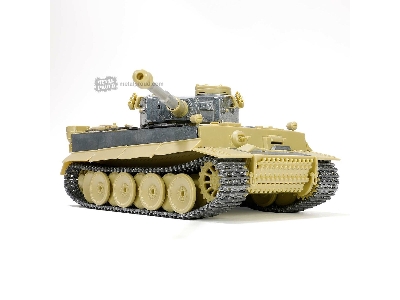 Model Kits Series - German Sd.Kfz.181 Tiger (Early Production Model) Engine Plus Edition, Schwere Panzerabteilung 50 - zdjęcie 1