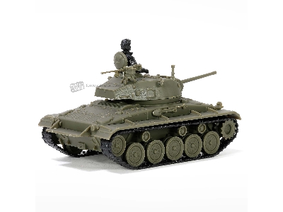 U.S. Light Tank M24 Chaffee - zdjęcie 4