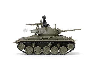 U.S. Light Tank M24 Chaffee - zdjęcie 5