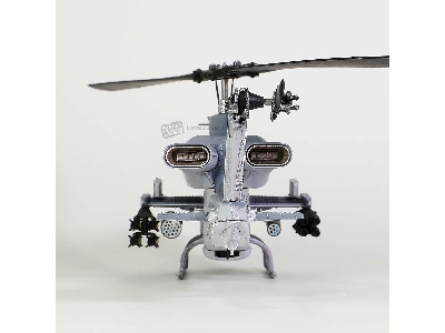 Bell Ah-1w Whiskey Cobra Attack Helicopter (Nts Exhaust Nozzle) Usa - zdjęcie 7