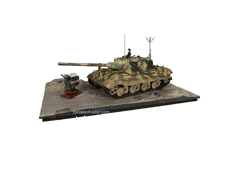 German Sd.Kfz.186 Panzerjager Tiger Ausf. B Heavy Tank Jagdtiger, Porsche Suspension - zdjęcie 1 German Sd.Kfz.186 Panzerjager Tiger Ausf. B Heavy Tank Jagdtiger, Porsche Suspension - zdjęcie 1