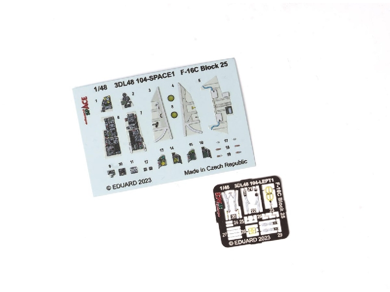 F-16C Block 25 SPACE 1/48 - KINETIC MODEL - zdjęcie 1