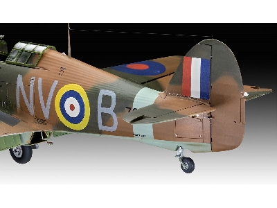 Hawker Hurricane Mk IIb - zdjęcie 2