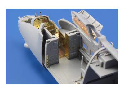  Mi-24V Hind E interior S. A. 1/72 - Zvezda - blaszki - zdjęcie 10