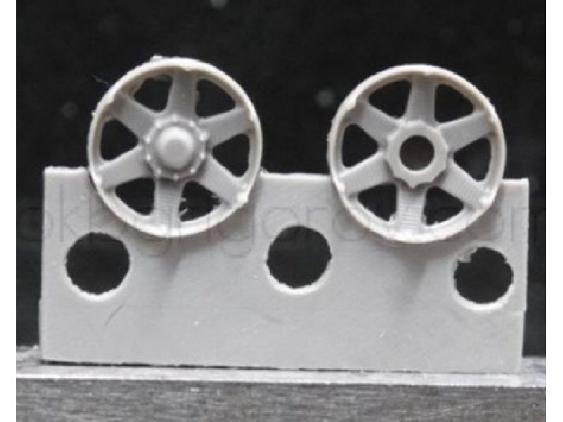 Idler Wheel For Akatsiya, Krug, Tyulpan And Giatsint-s, Type 2 (6 Per Set) - zdjęcie 1