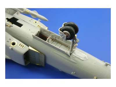  MiG-23ML Flogger G exterior 1/32 - Trumpeter - blaszki - zdjęcie 6