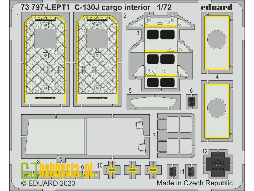 C-130J cargo interior 1/72 - ZVEZDA - zdjęcie 1 C-130J cargo interior 1/72 - ZVEZDA - zdjęcie 1