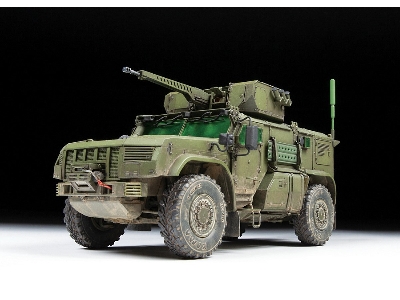 Typhoon VDV 4x4 K-4386 Armored car with remote controled module - zdjęcie 9