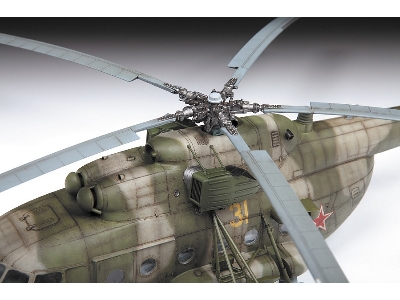 Radziecki śmigłowiec wielozadaniowy Mil Mi-8MT (NATO: Hip-H) - zdjęcie 6