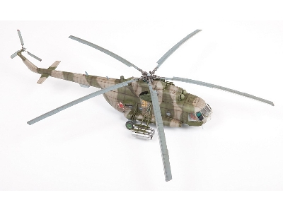 Radziecki śmigłowiec wielozadaniowy Mil Mi-8MT (NATO: Hip-H) - zdjęcie 8