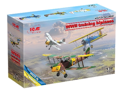 WWII Training Biplanes - zdjęcie 2