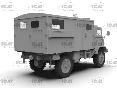 Unimog S 404 Krankenwagen - zdjęcie 3