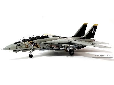 USN F-14A VF-84 Jolly Rogers - zdjęcie 3