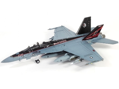 USN F/A-18F VFA-154 Black Knights - zdjęcie 3