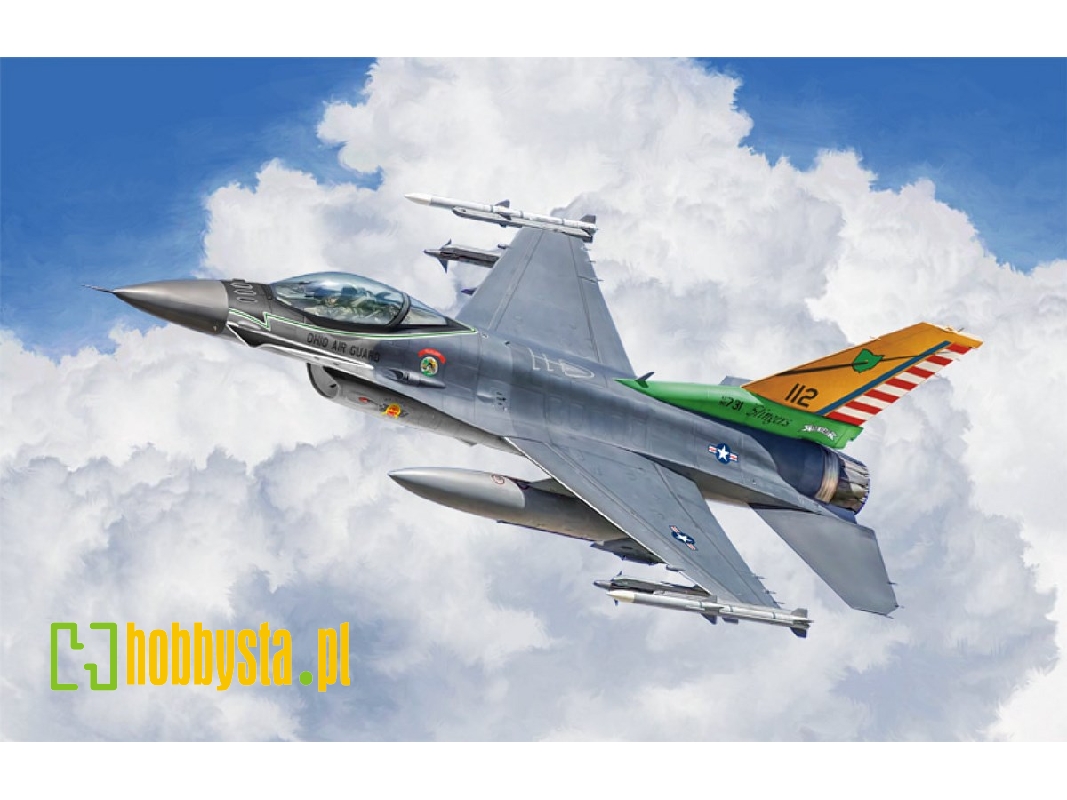 F-16C Fighting Falcon - zdjęcie 1 F-16C Fighting Falcon - zdjęcie 1