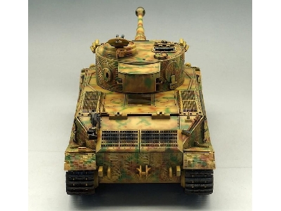Tiger (P) 003 Sd.Kfz. 181 Panzerkampfwagen VI(P) z zimmeritem i pełnym wnętrzem - zdjęcie 10