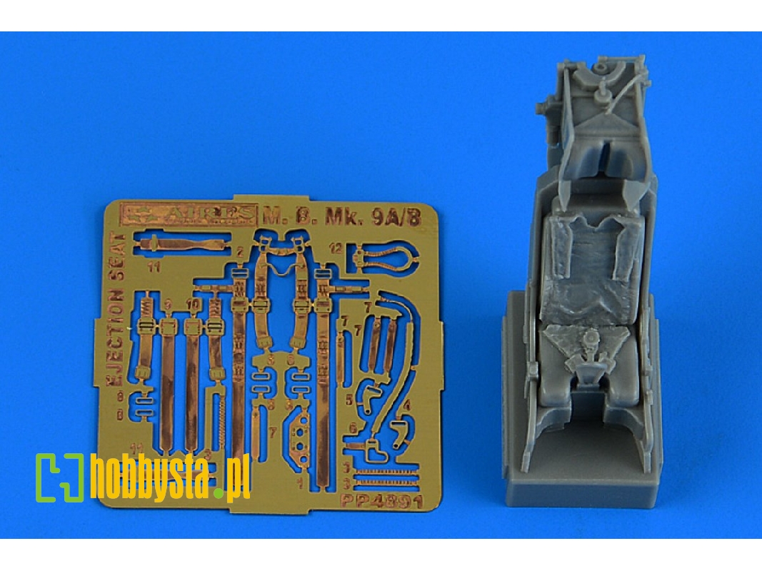 M. B. Mk.9A/B ejection seat (for Harrier Gr.1/Gr.3) - zdjęcie 1 M. B. Mk.9A/B ejection seat (for Harrier Gr.1/Gr.3) - zdjęcie 1