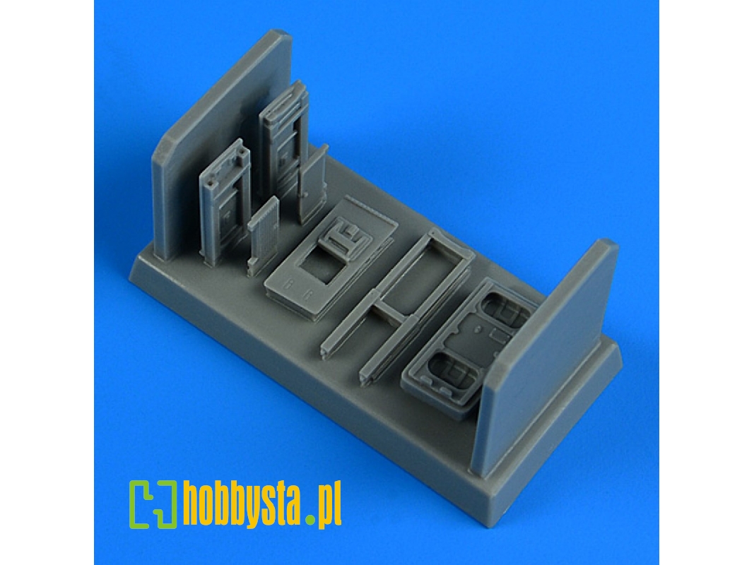 Su-25 Frogfoot open ladder - zdjęcie 1