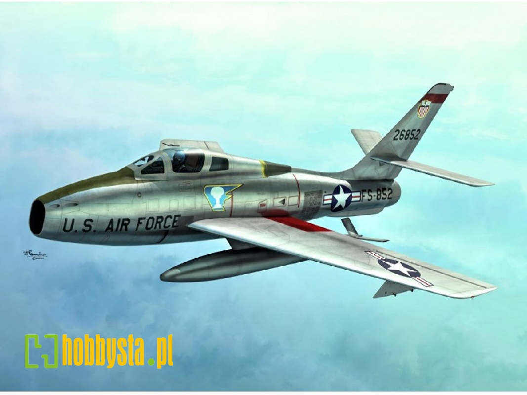 F-84F Thunderstreak - zdjęcie 1 F-84F Thunderstreak - zdjęcie 1