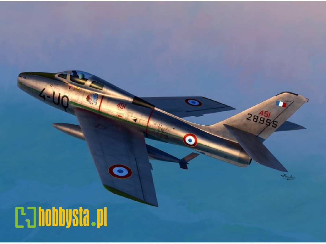 F-84F Thunderstreak - zdjęcie 1 F-84F Thunderstreak - zdjęcie 1