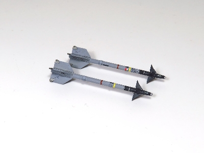 F-16 armament w/  Maverick missiles 1/48 - KINETIC MODEL - zdjęcie 13