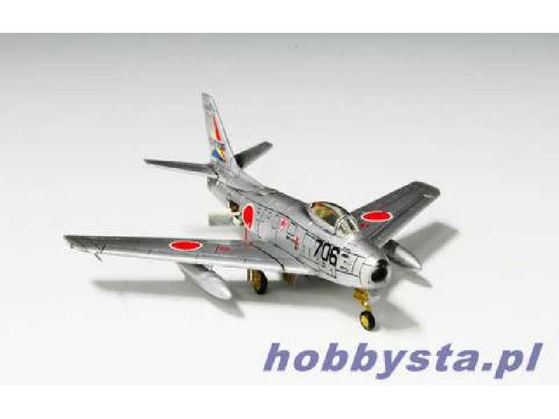 F-86F-40 Sabre - zdjęcie 1 F-86F-40 Sabre - zdjęcie 1