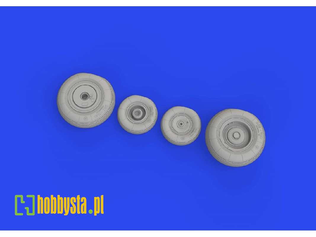 Mi-8MT wheels 1/48 - TRUMPETER - zdjęcie 1 Mi-8MT wheels 1/48 - TRUMPETER - zdjęcie 1