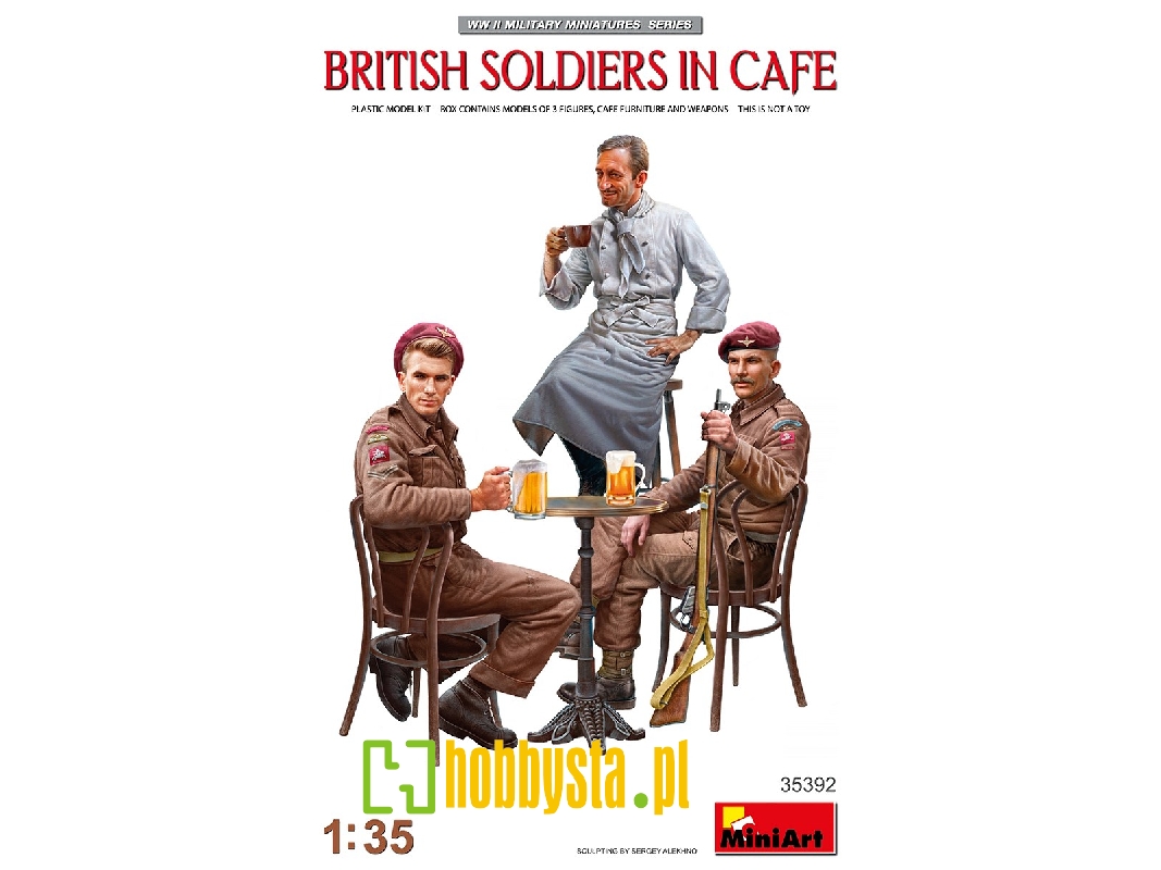 British Soldiers In Cafe - zdjęcie 1 British Soldiers In Cafe - zdjęcie 1