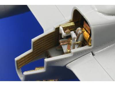  P-61A/ B interior S. A. 1/72 - Dragon - blaszki - zdjęcie 7