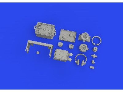 Sd. Kfz.  251/1 Ausf.  C radio equipment PRINT 1/35 - ACADEMY - zdjęcie 1