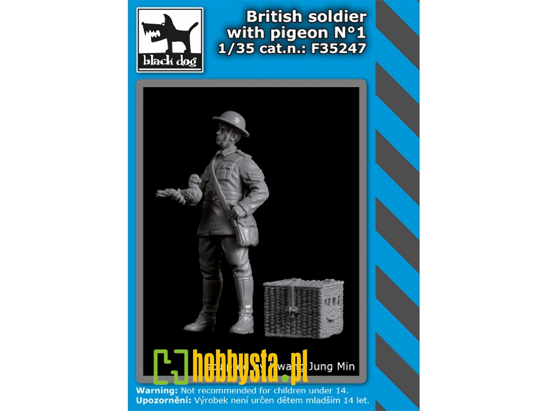 British Soldier With Pigeon No. 1 - zdjęcie 1