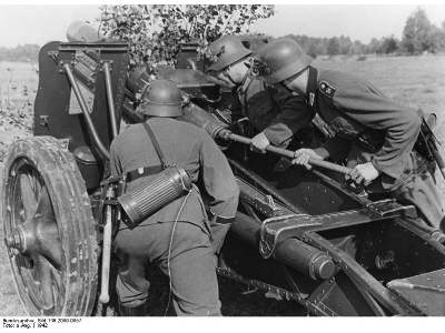 Niemieckie ciężkie działo piechoty 15 cm sIG33 do trakcji mechanicznej - zdjęcie 8