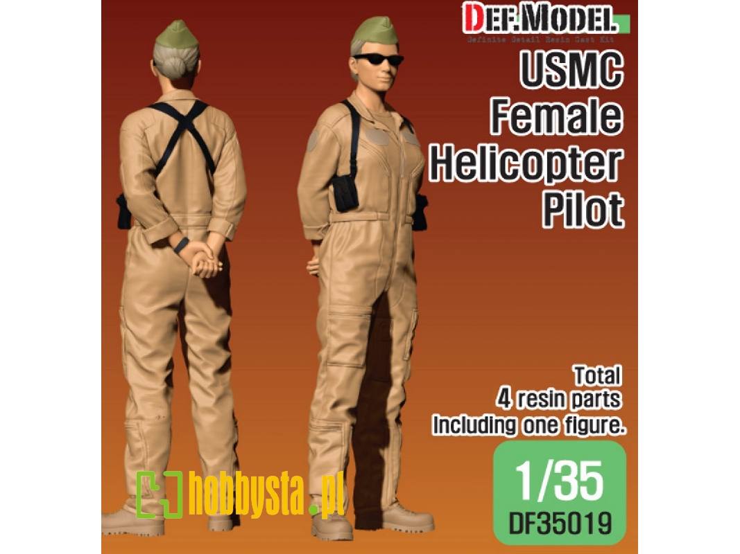 Usmc Female Helicopter Pilot Standing - zdjęcie 1