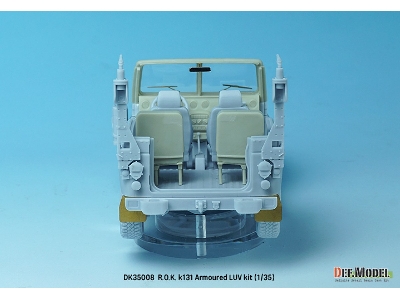 R.O.K K131 1/4t Armoured Utility Truck (Full Resin Kit) - zdjęcie 6