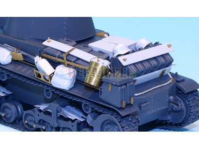 Pz.Kpfw.35(T) Detail Up Set With Stowage (For Academy 1/35) - zdjęcie 9